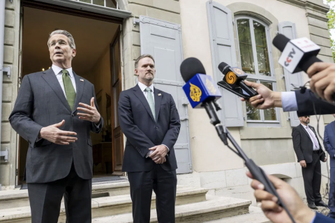 Nóng: Mỹ - Trung Quốc tuyên bố giảm thuế quan đáng kể